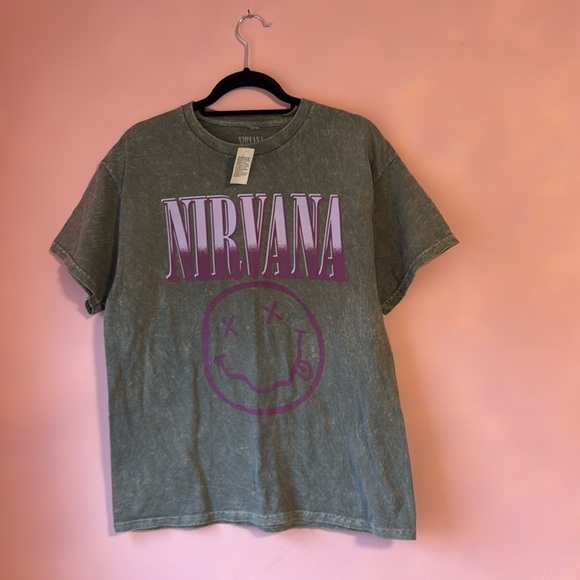 New Nirvana purple and gray t shirt size large - Picture 1 of 4